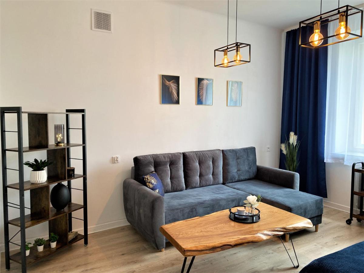 Apartament Midnight Blue Mielec Eksteriør bilde