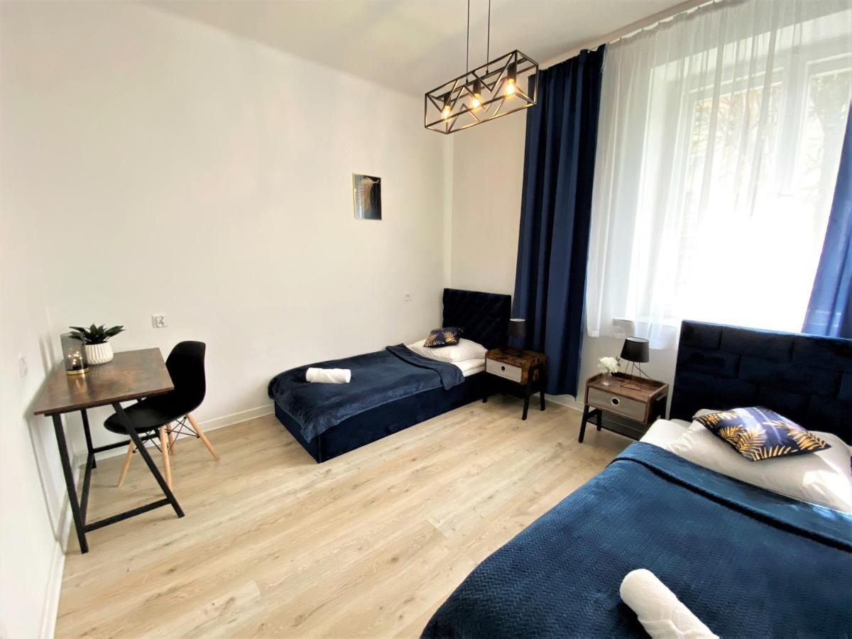Apartament Midnight Blue Mielec Eksteriør bilde